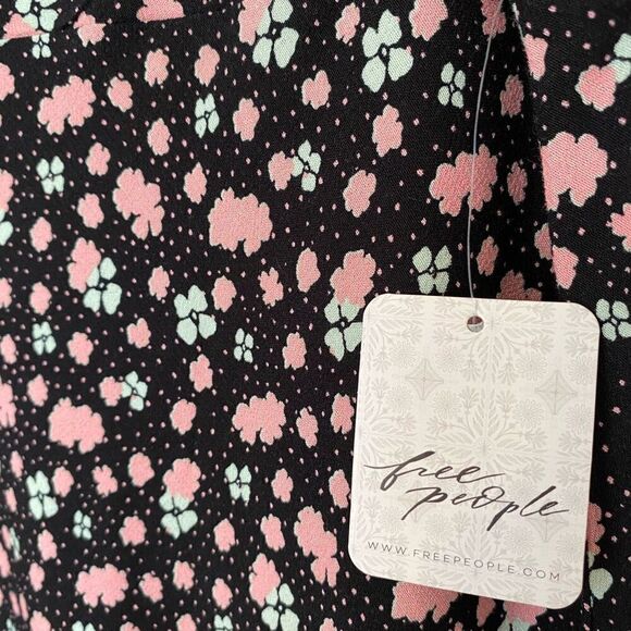 Free People IRL Black Pink Floral Slip Y2K Aesthetic Skirt NWT Size 6/Small - Picture 7 of 8